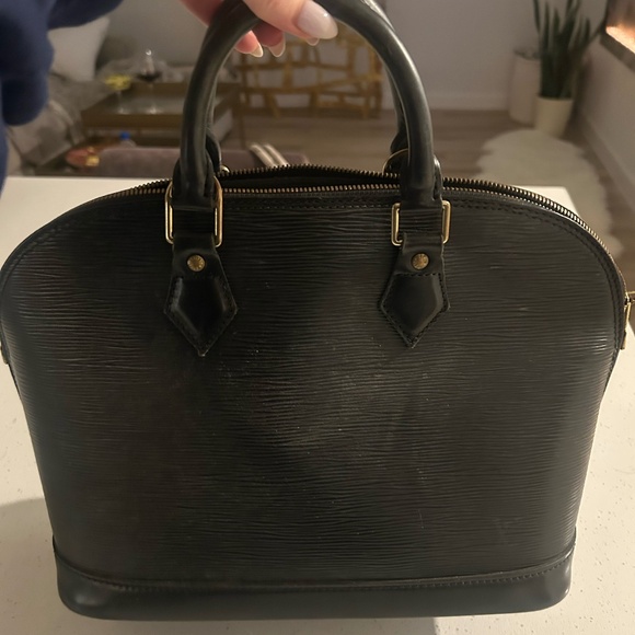 Authentic LV Bag - Picture 1 of 7
